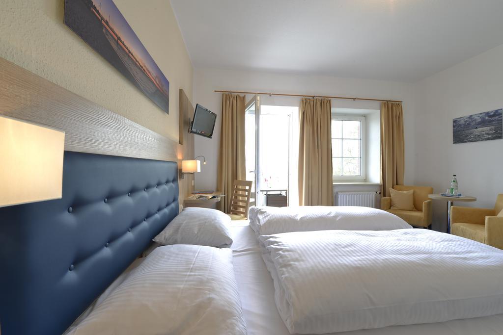 Hotel Boddenhus Garni Zingst Luaran gambar