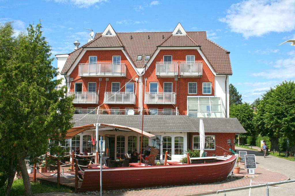 Hotel Boddenhus Garni Zingst Luaran gambar