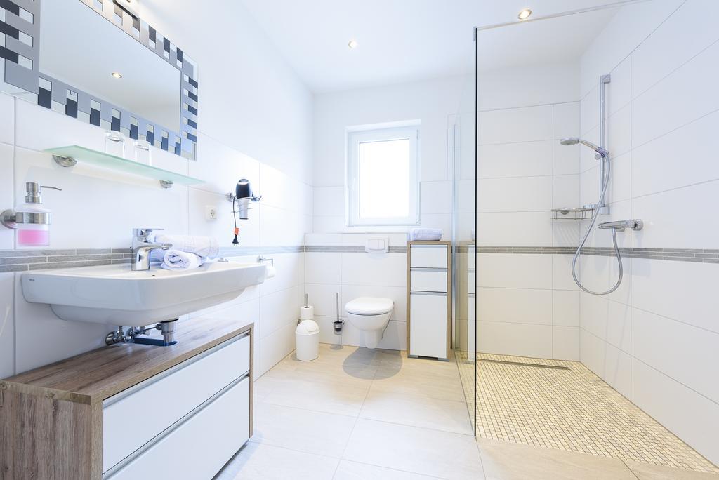 Hotel Boddenhus Garni Zingst Luaran gambar